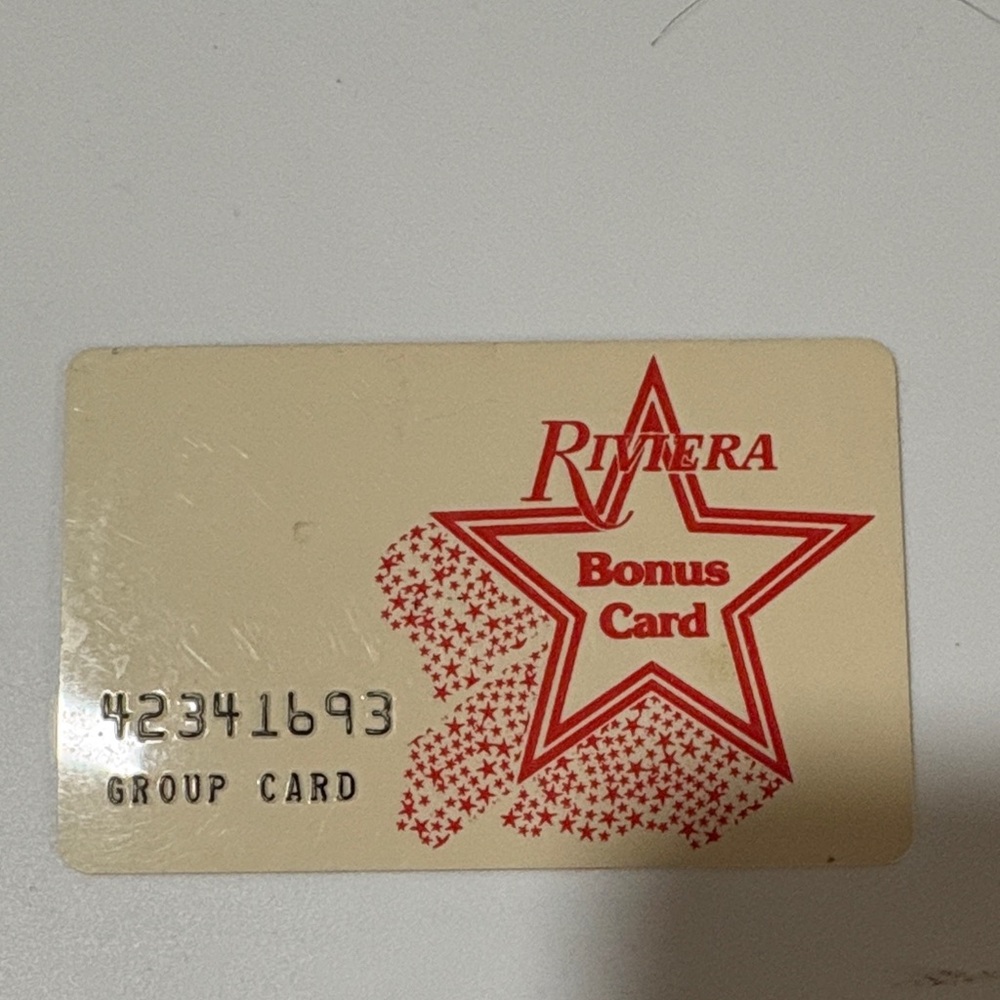Vintage Riviera Bonus Card with Red Star Design